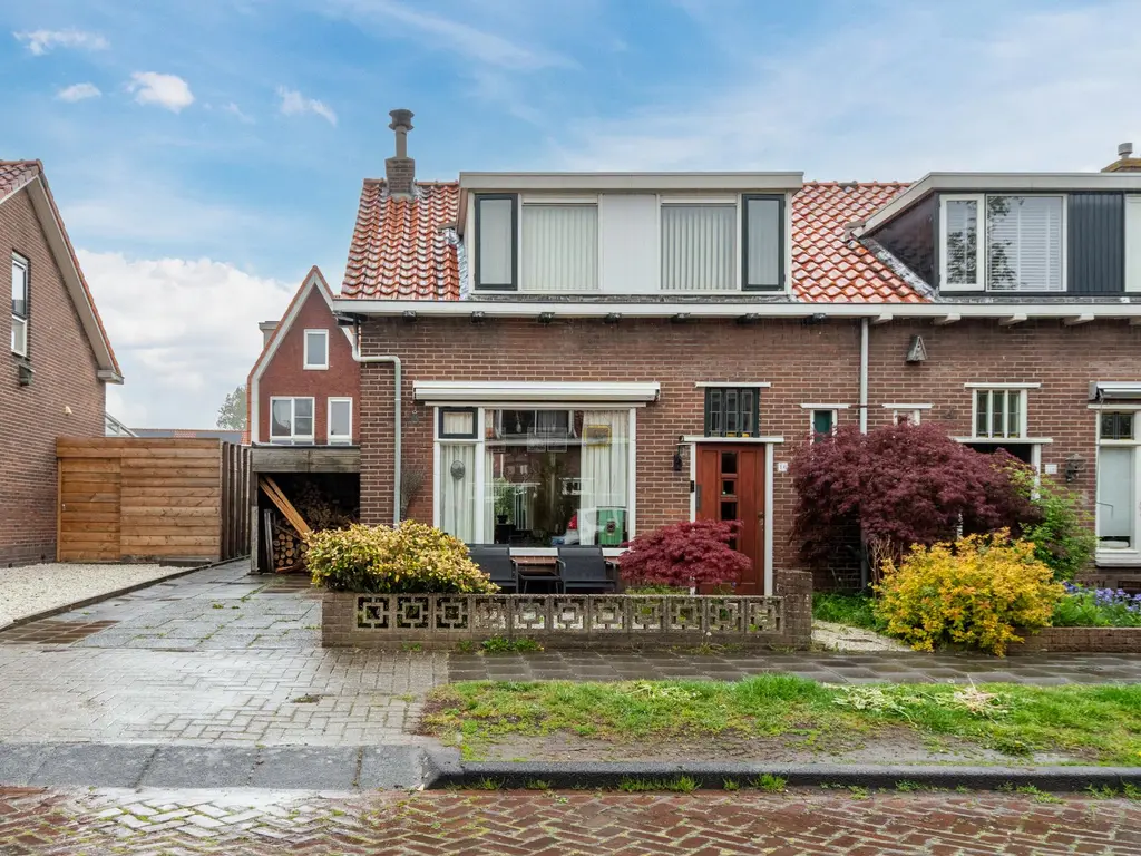 Wethouder Dijkshoornlaan 16, MAASLAND