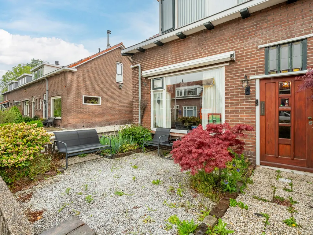 Wethouder Dijkshoornlaan 16, MAASLAND