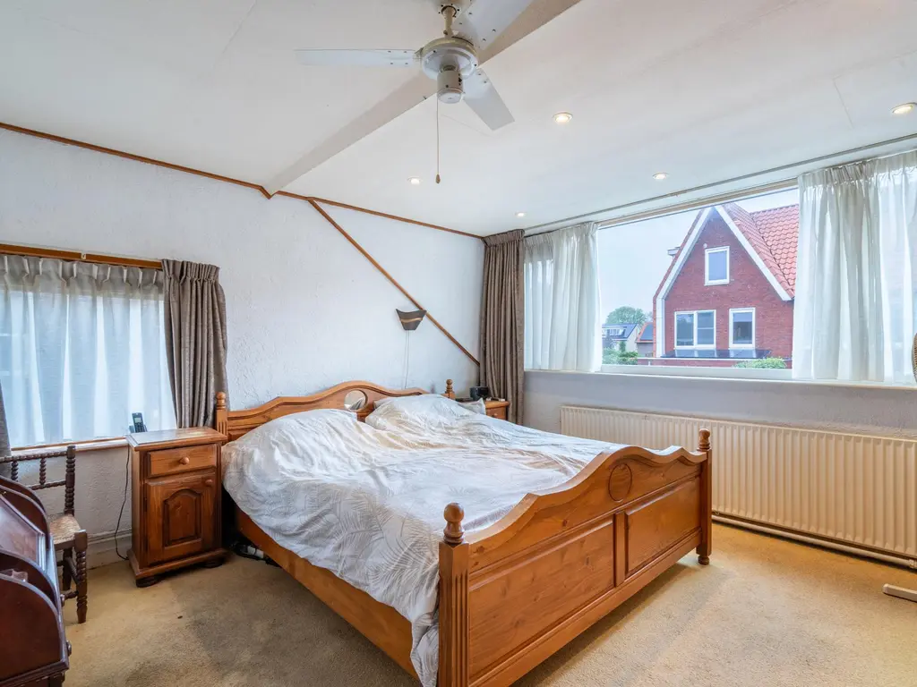 Wethouder Dijkshoornlaan 16, MAASLAND
