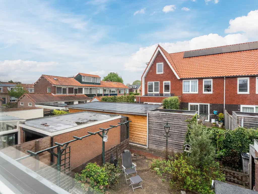 Wethouder Dijkshoornlaan 16, MAASLAND