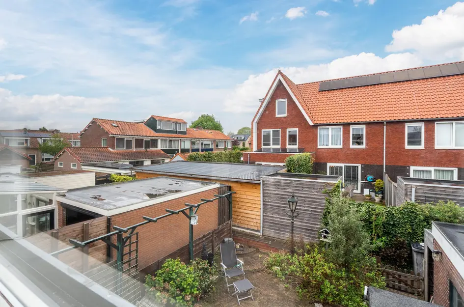 Wethouder Dijkshoornlaan 16