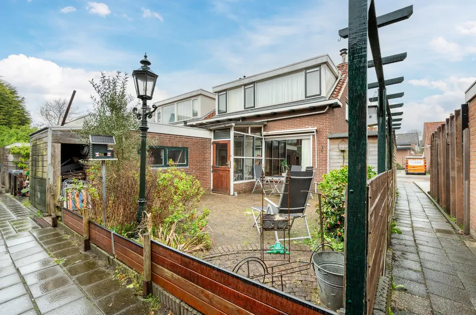 Wethouder Dijkshoornlaan 16