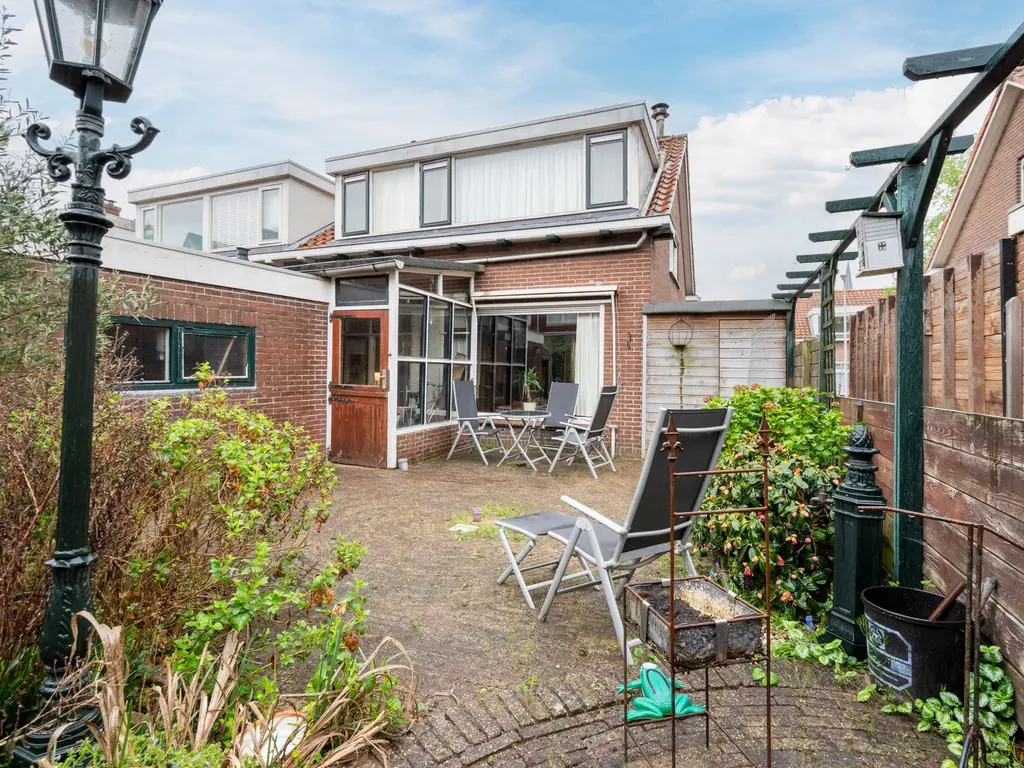 Wethouder Dijkshoornlaan 16, MAASLAND