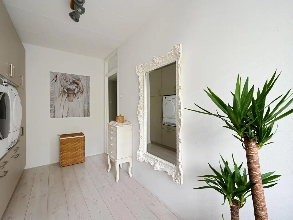 Lisztplein 57, SCHIEDAM