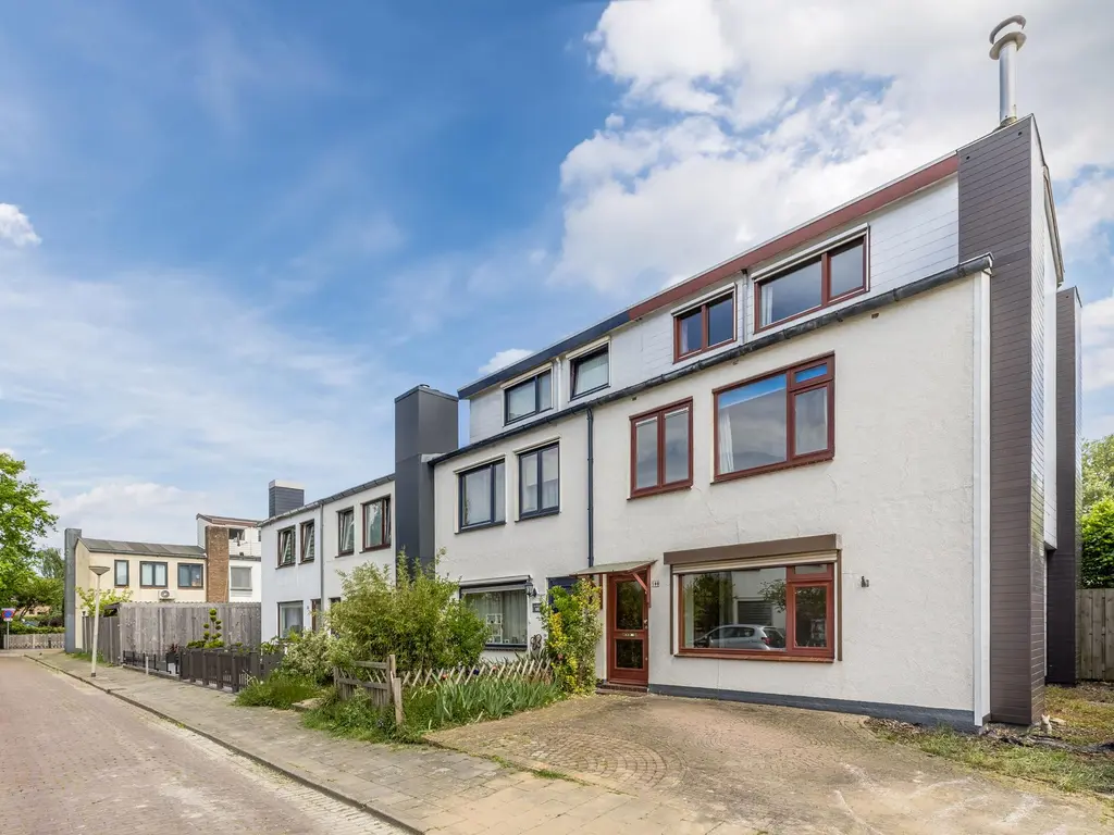 Borneostraat 106, VLAARDINGEN