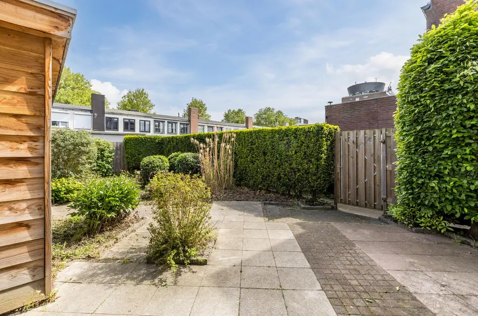 Borneostraat 106