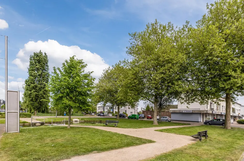Borneostraat 106