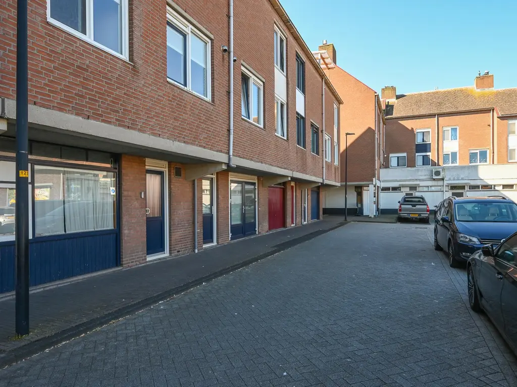 Dr. Jan Schoutenlaan 22, MAASSLUIS