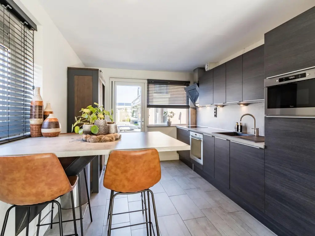 Schouw 39, SCHIEDAM