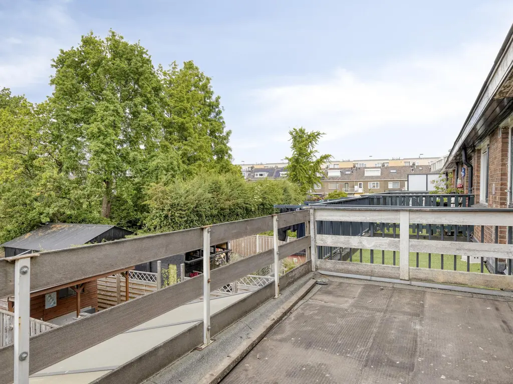 Rozenlaan 107, VLAARDINGEN