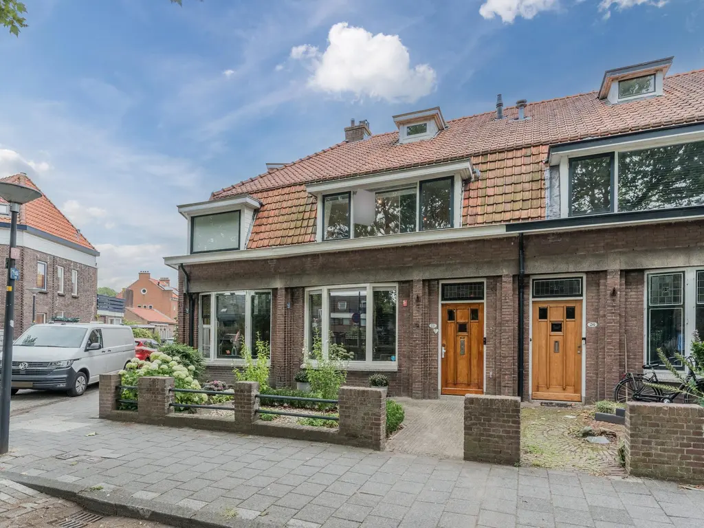 Koningin Wilhelminalaan 25, MAASSLUIS
