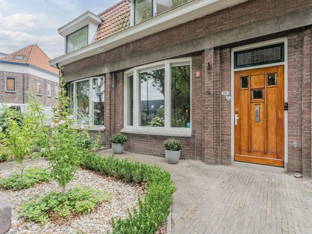 Koningin Wilhelminalaan 25, MAASSLUIS