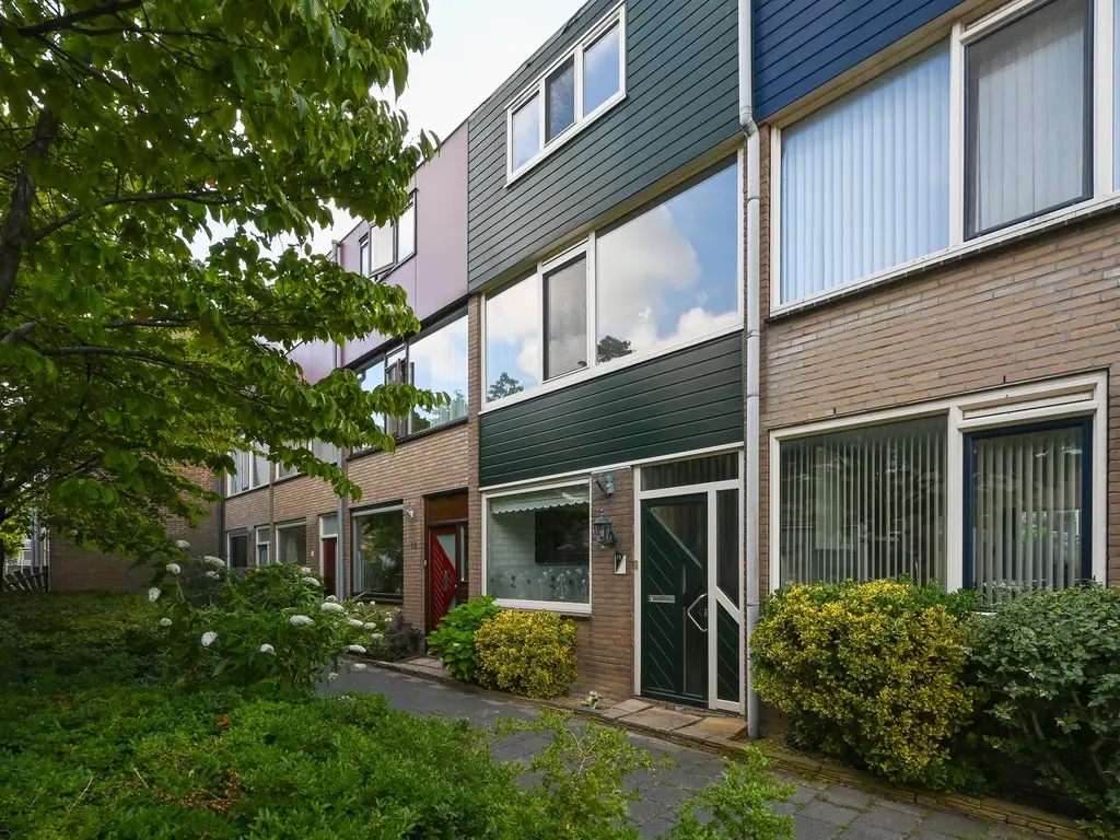 Berliozstraat 15, MAASSLUIS