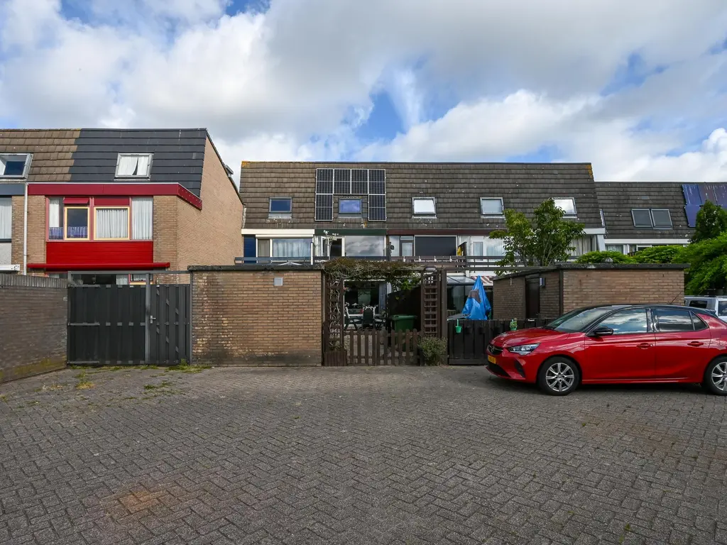 Berliozstraat 15, MAASSLUIS
