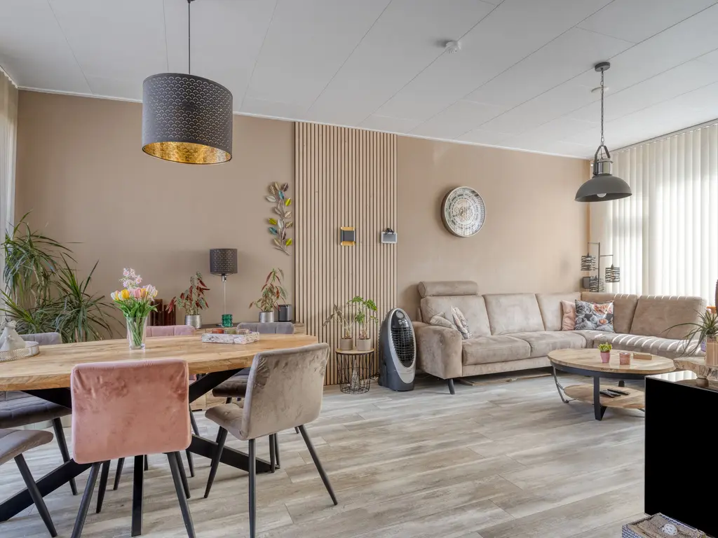 Mahlerstraat 22, VLAARDINGEN