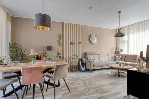 Mahlerstraat 22