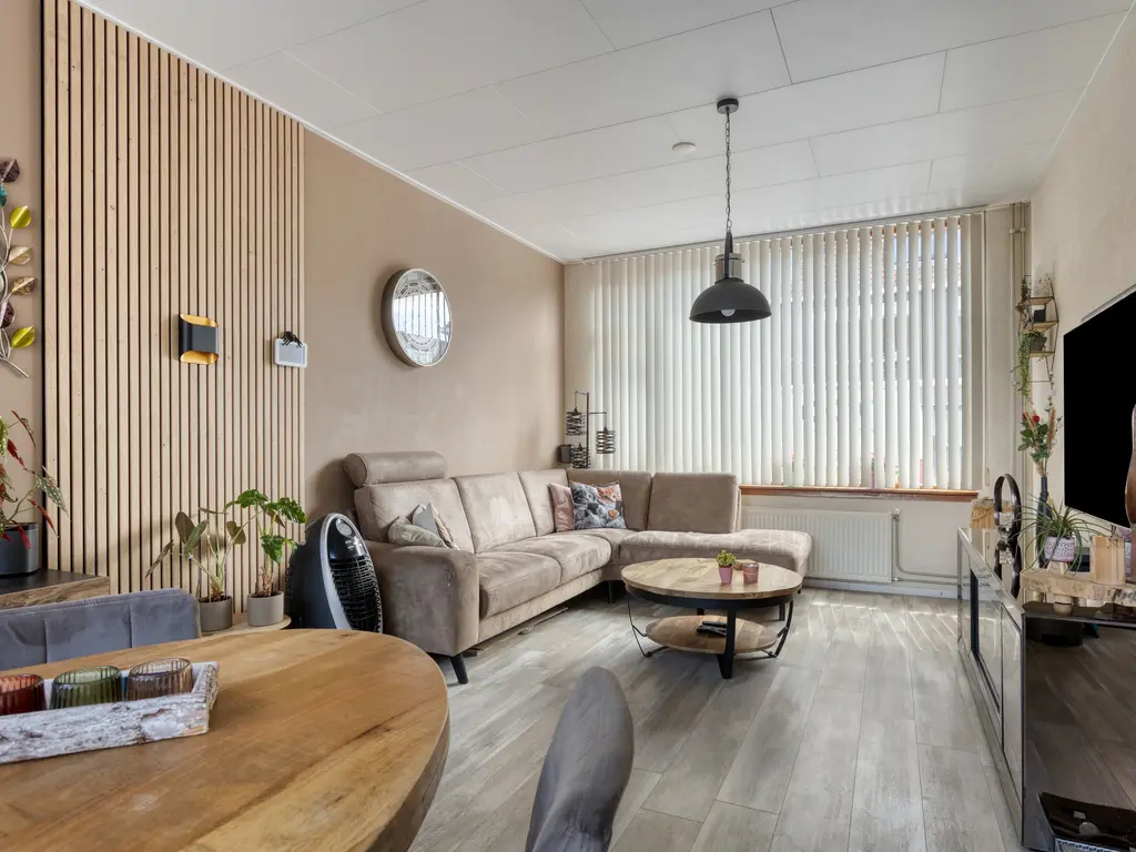 Mahlerstraat 22, VLAARDINGEN
