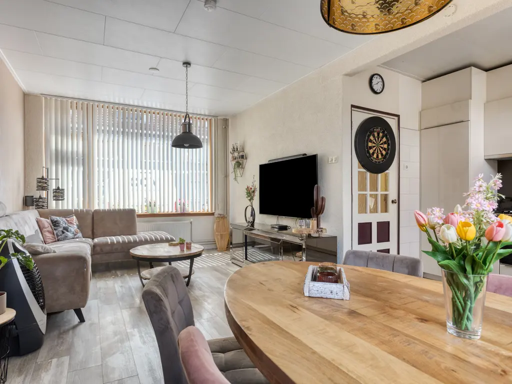 Mahlerstraat 22, VLAARDINGEN