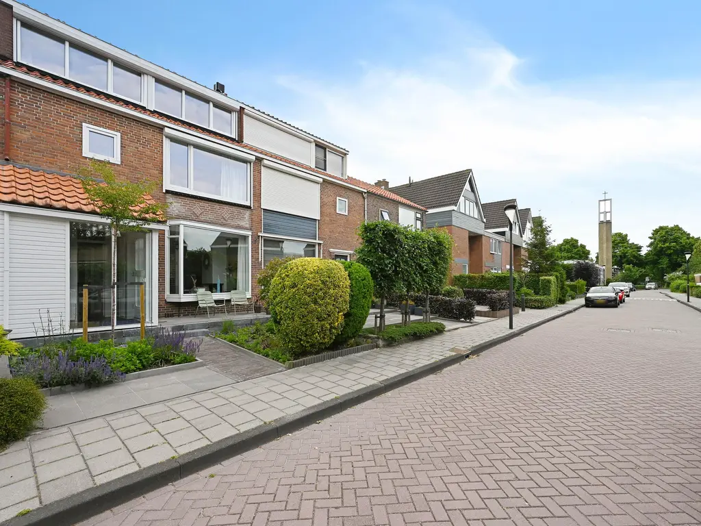 Henriette Roland Holststraat 19, MAASSLUIS
