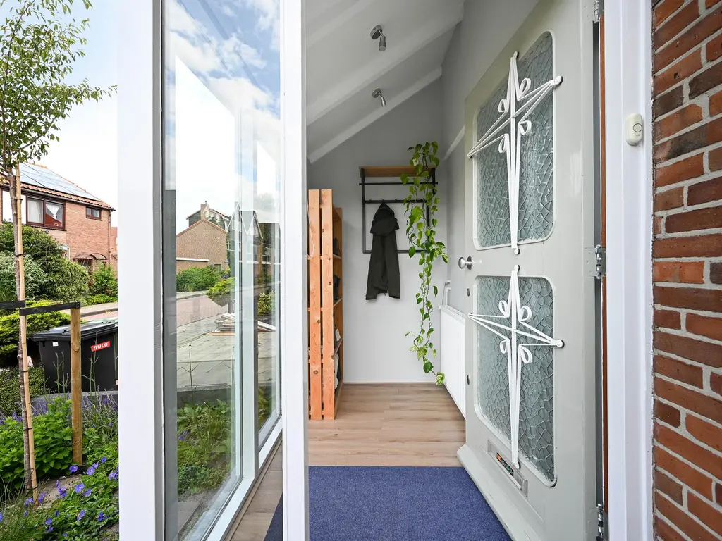 Henriette Roland Holststraat 19, MAASSLUIS