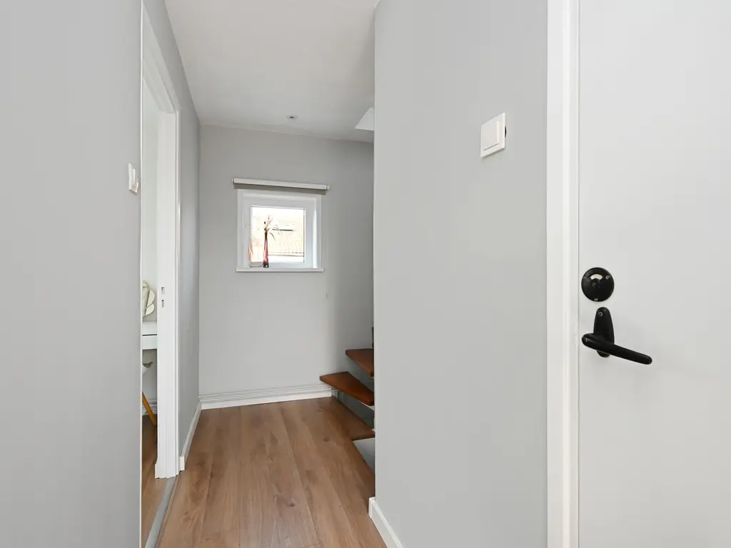 Henriette Roland Holststraat 19, MAASSLUIS