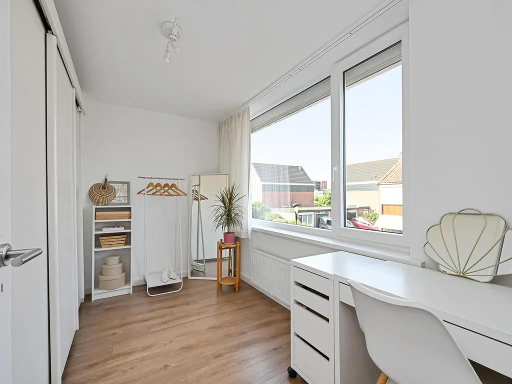 Henriette Roland Holststraat 19, MAASSLUIS