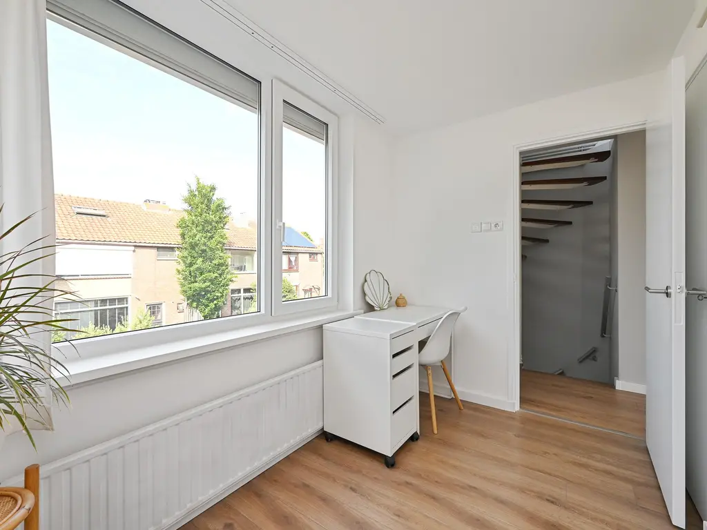 Henriette Roland Holststraat 19, MAASSLUIS