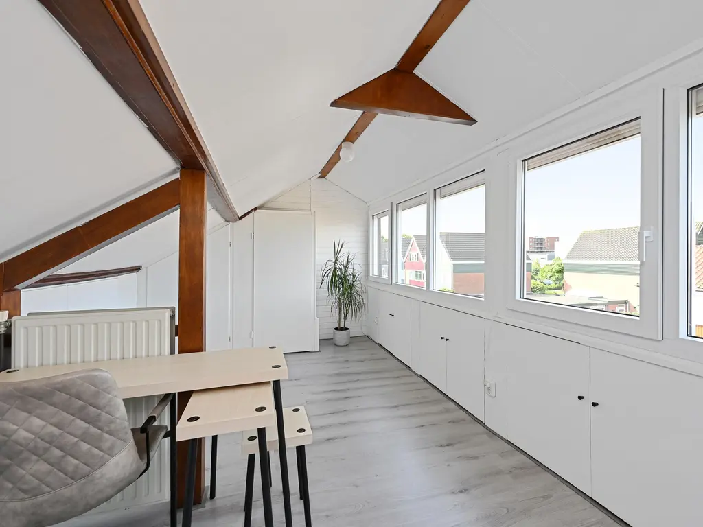 Henriette Roland Holststraat 19, MAASSLUIS