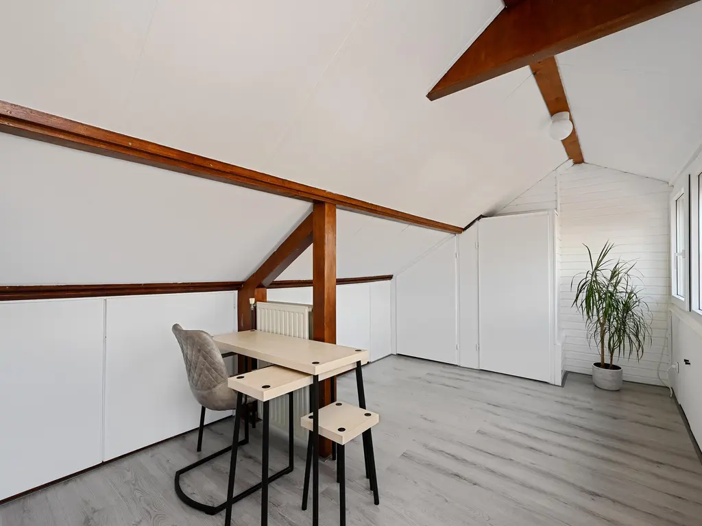 Henriette Roland Holststraat 19, MAASSLUIS