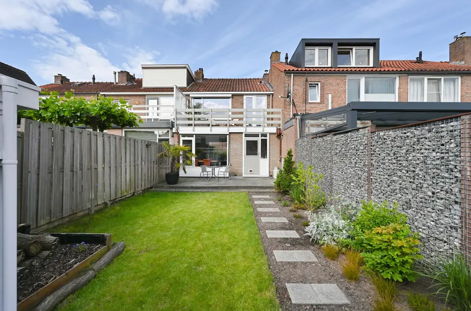 Henriette Roland Holststraat 19