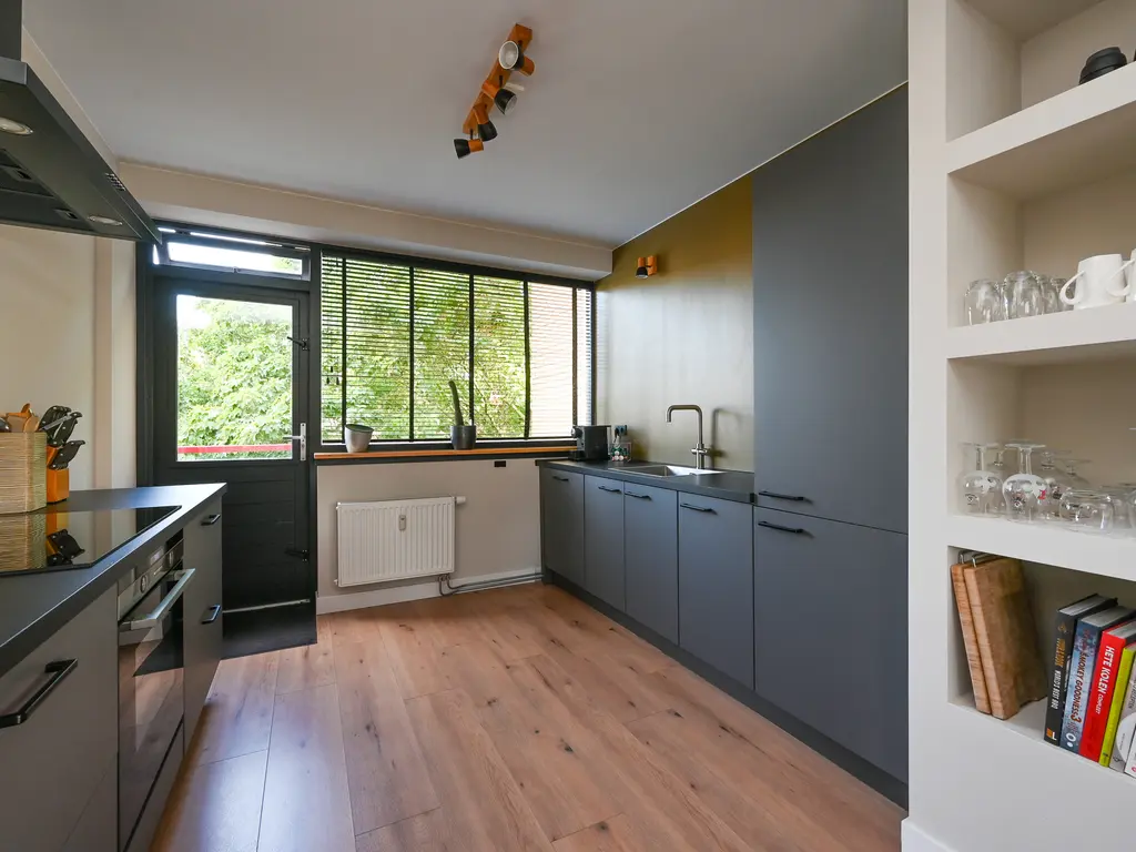 Schollevaarstraat 34, MAASSLUIS