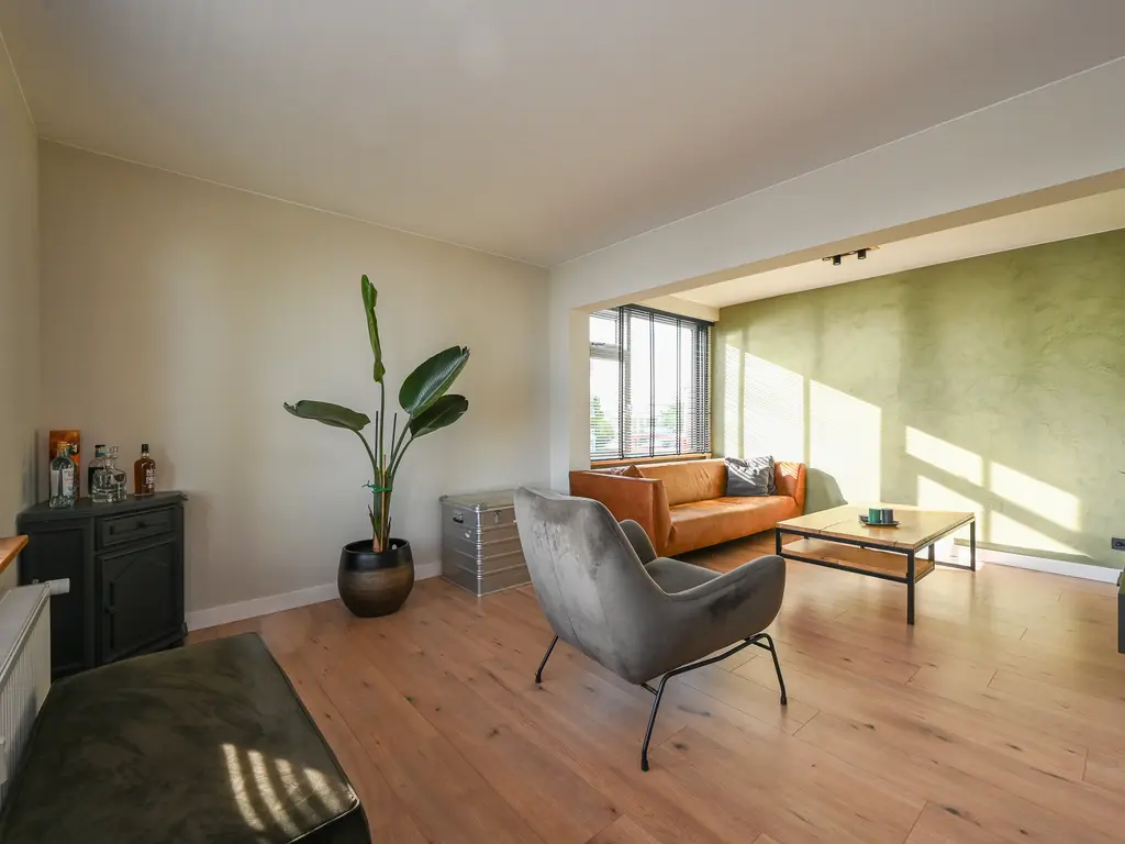 Schollevaarstraat 34, MAASSLUIS