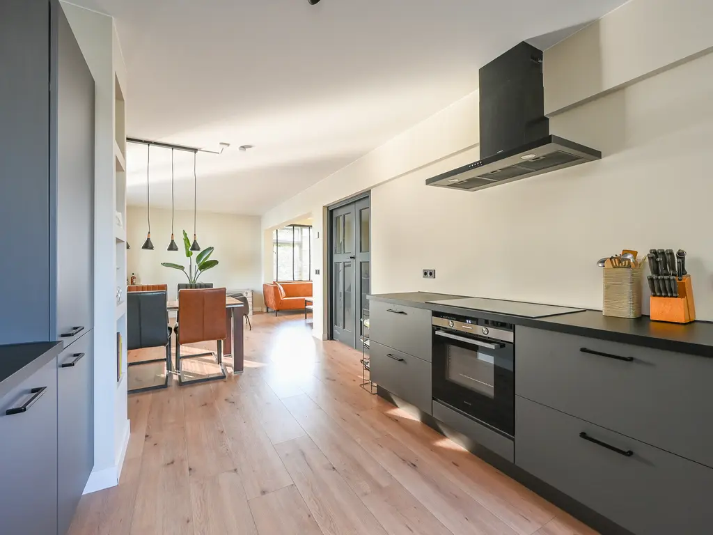 Schollevaarstraat 34, MAASSLUIS