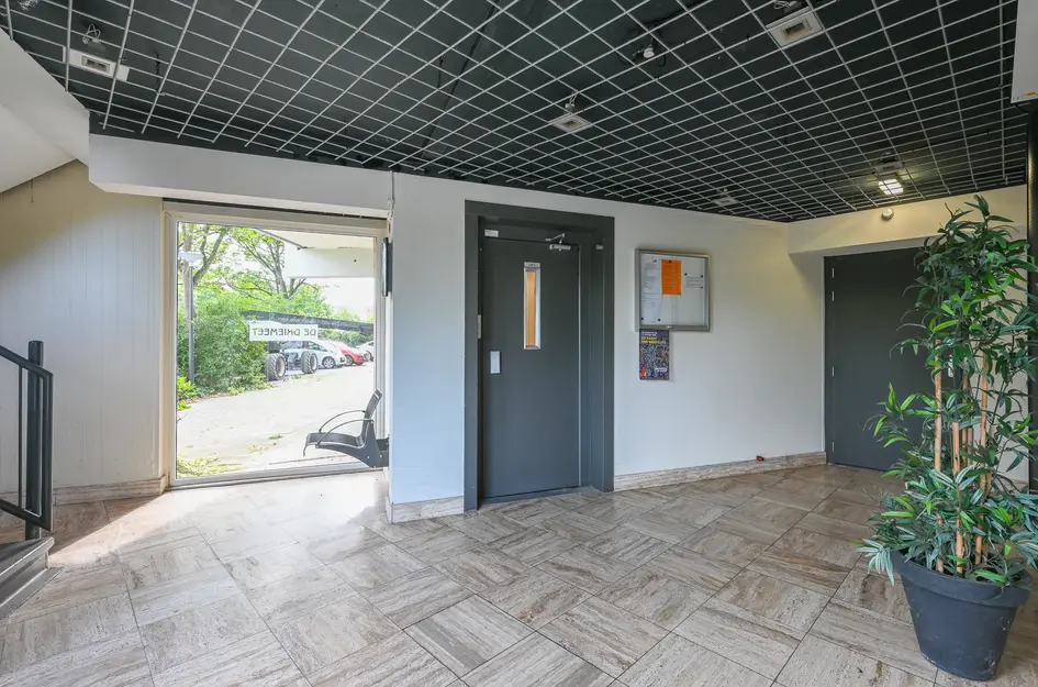 Dr. Albert Schweitzerdreef 181