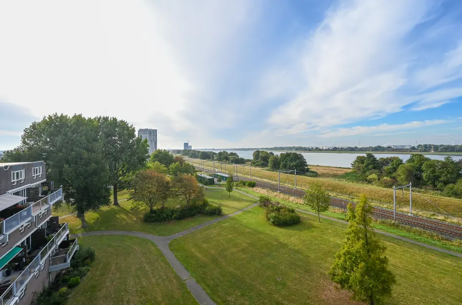 Dr. Albert Schweitzerdreef 181