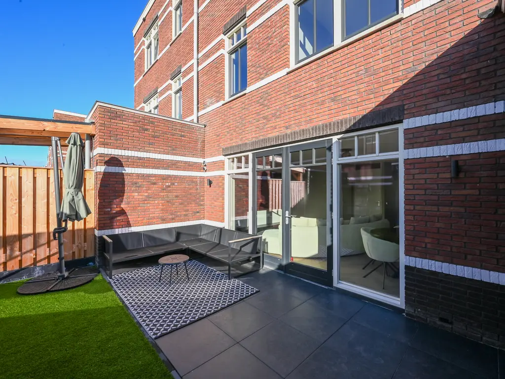 Westmadeweg 112, 'S-GRAVENHAGE