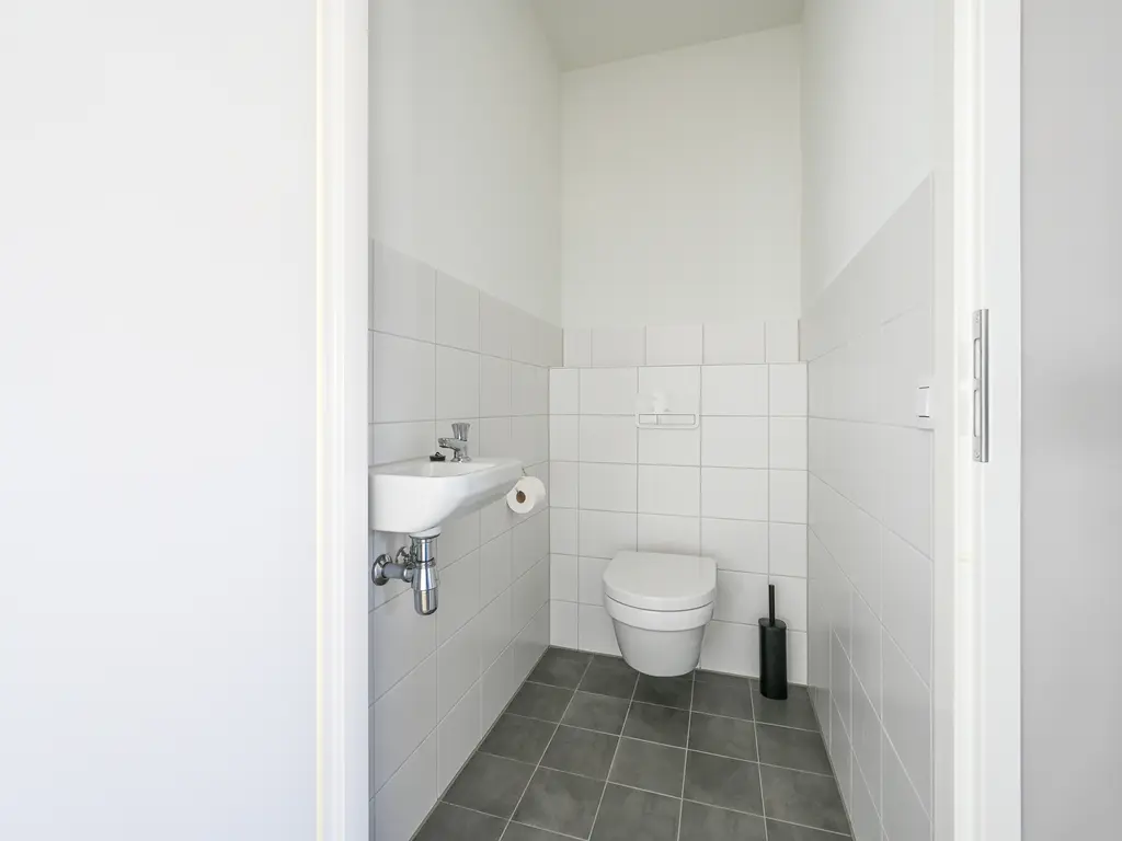 Westmadeweg 112, 'S-GRAVENHAGE