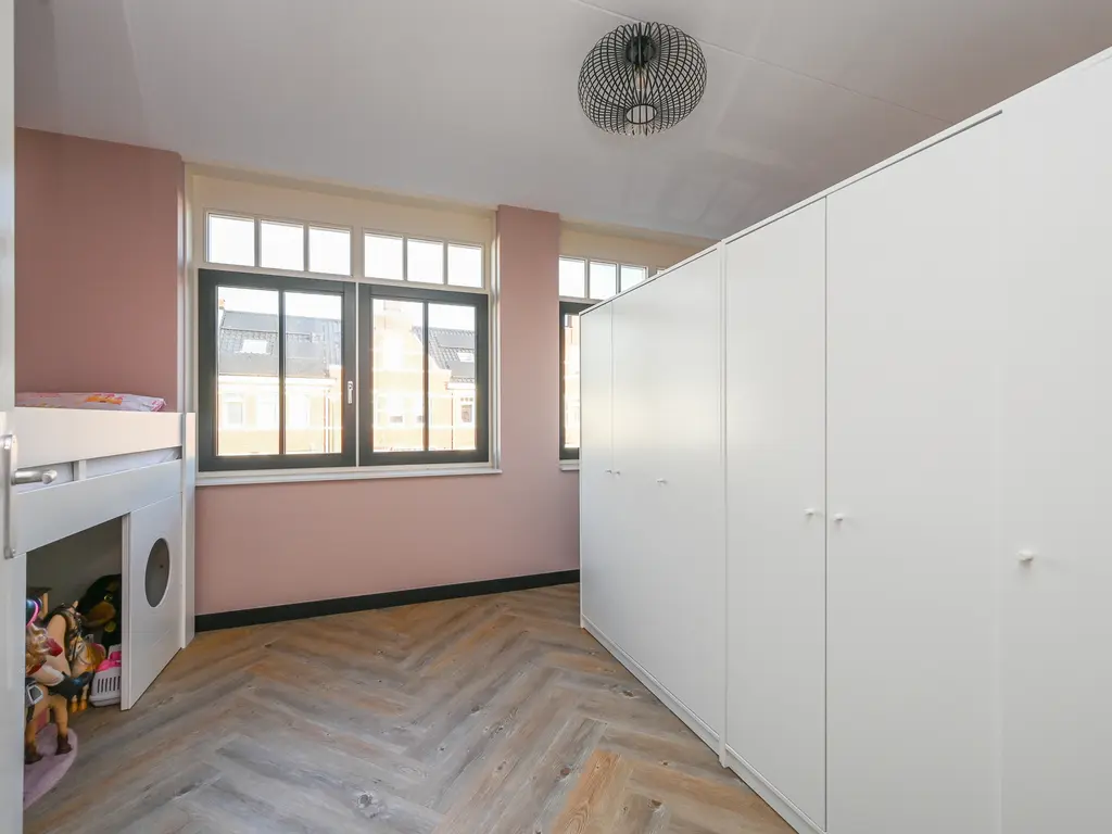 Westmadeweg 112, 'S-GRAVENHAGE