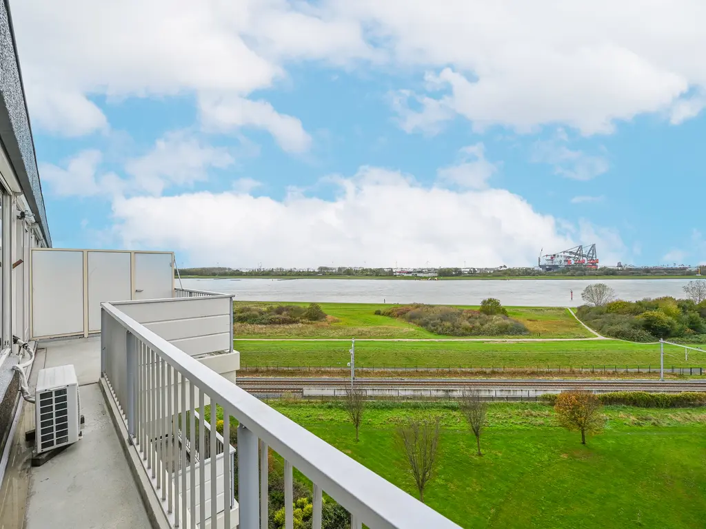 Merellaan 393, MAASSLUIS