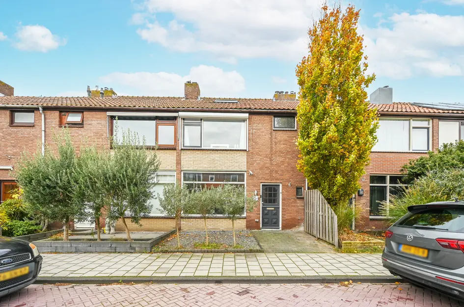 Henriëtte Roland Holststraat 16