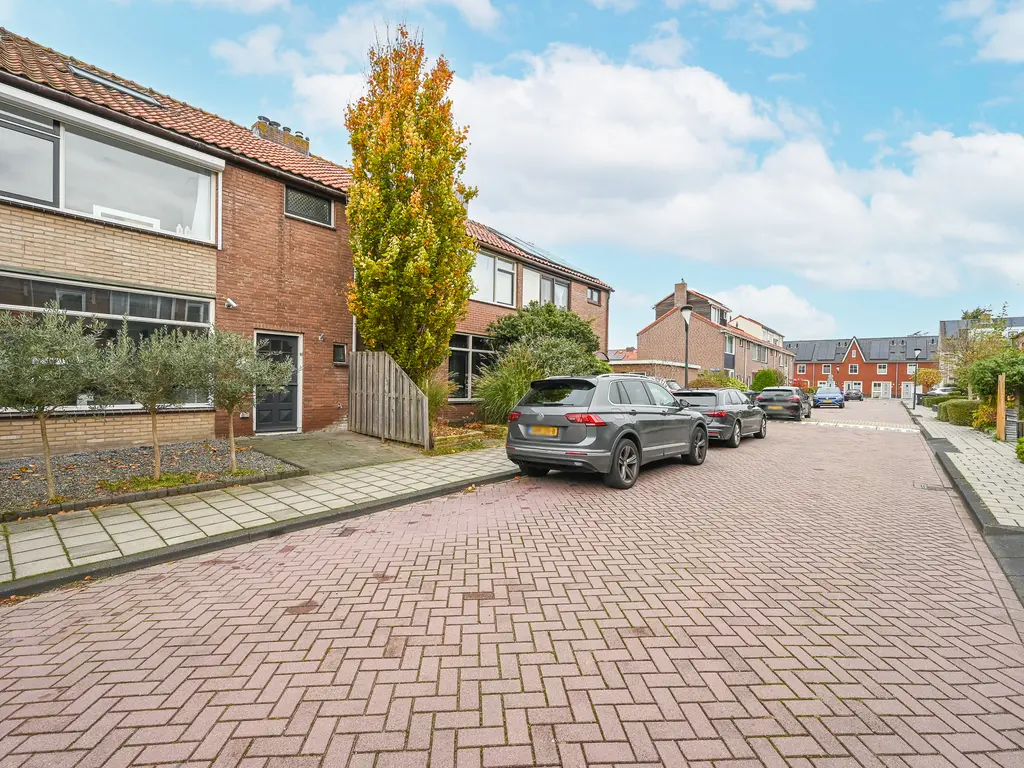 Henriëtte Roland Holststraat 16, MAASSLUIS