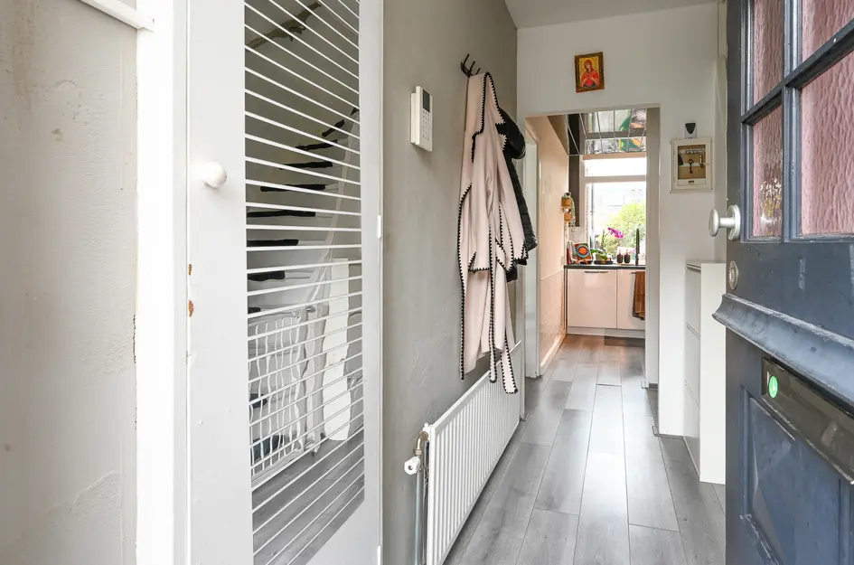 Henriëtte Roland Holststraat 16