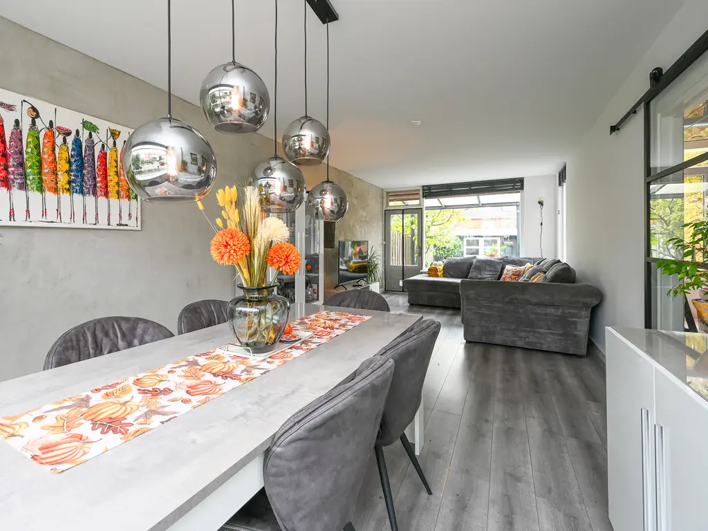 Henriëtte Roland Holststraat 16, MAASSLUIS