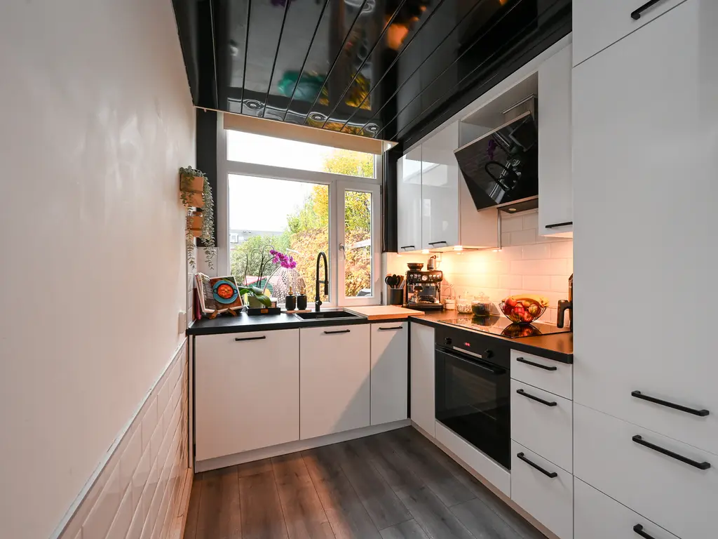 Henriëtte Roland Holststraat 16, MAASSLUIS