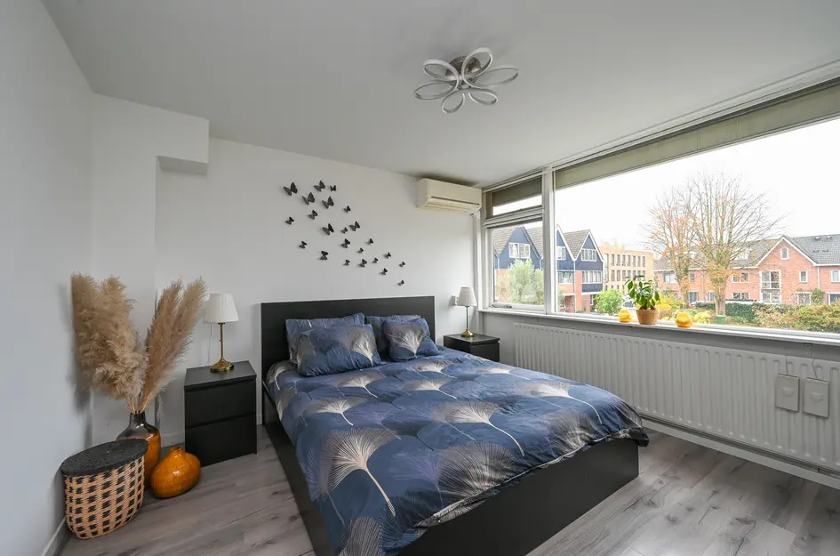 Henriëtte Roland Holststraat 16