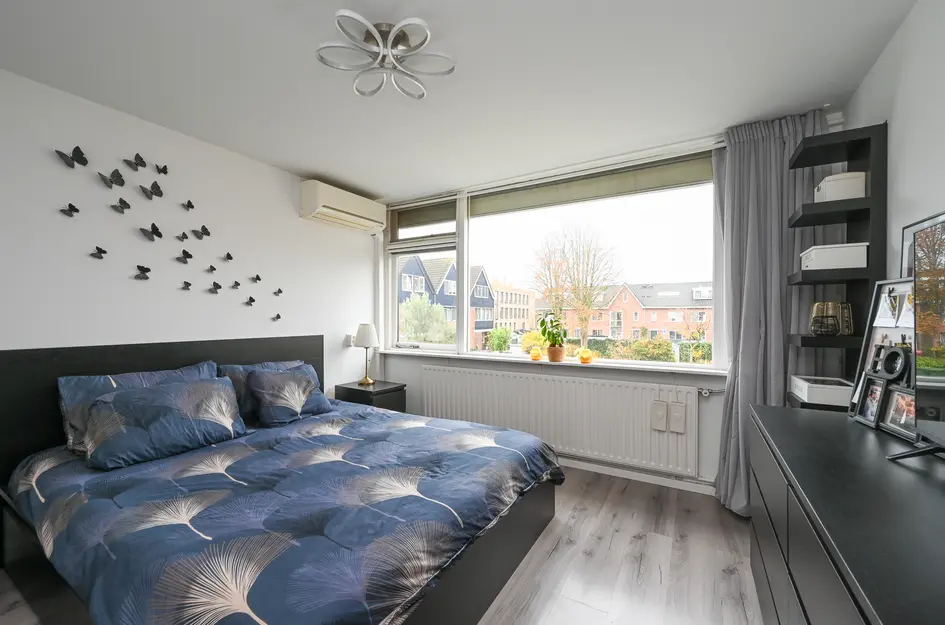 Henriëtte Roland Holststraat 16