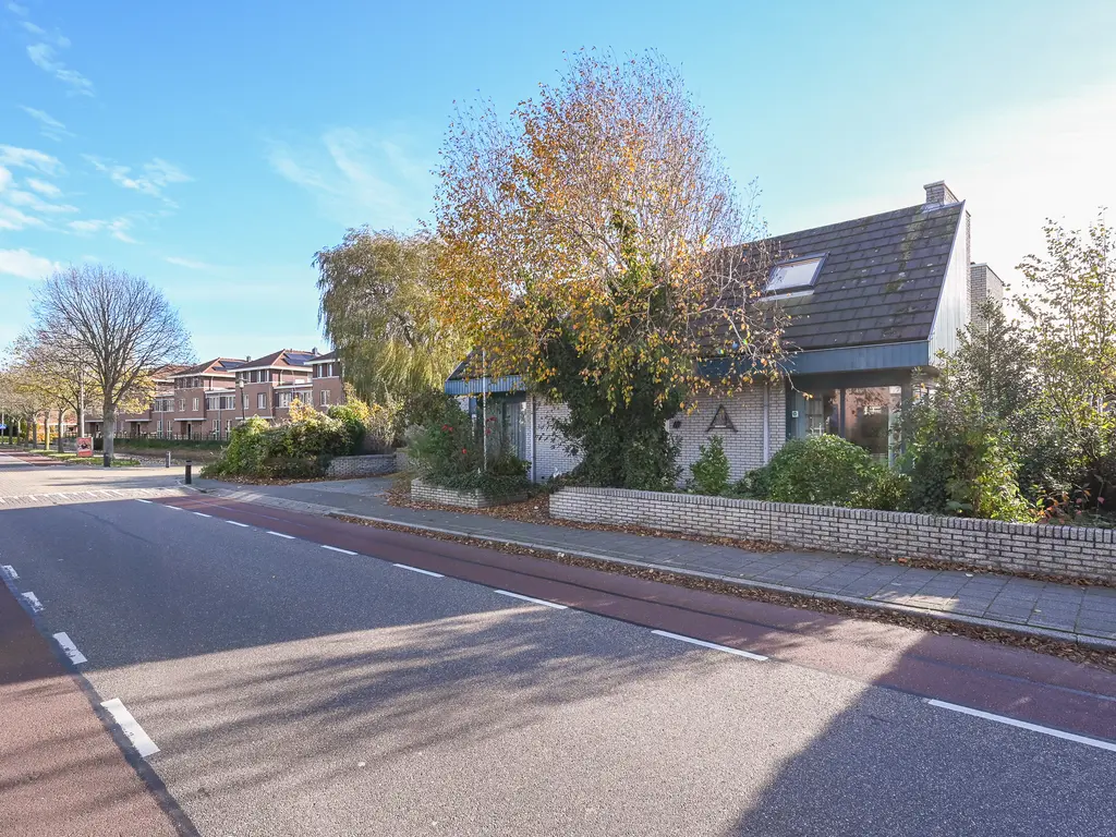 Burg Groot Enzerinksngl 69, MAASLAND