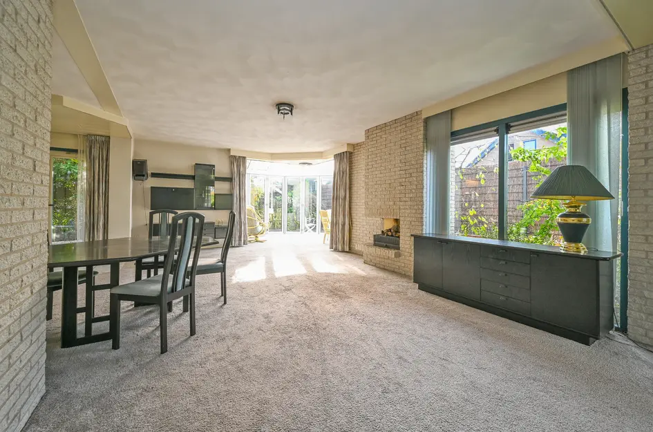 Burg Groot Enzerinksngl 69