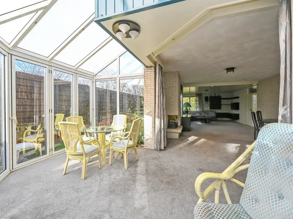 Burg Groot Enzerinksngl 69, MAASLAND