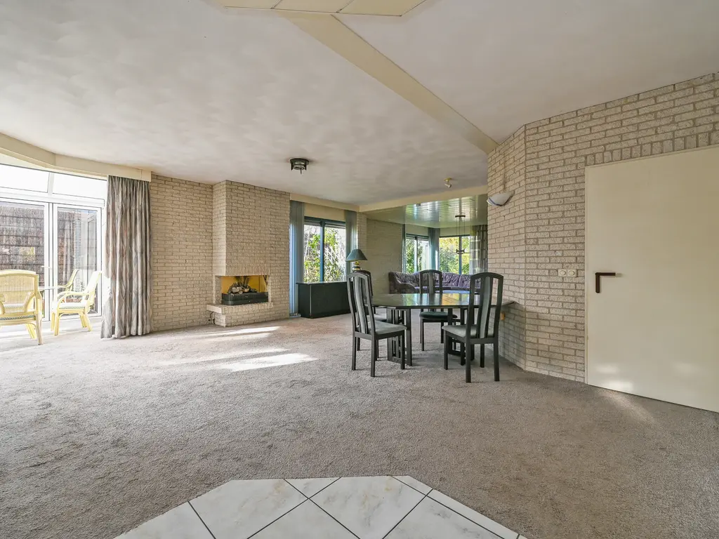 Burg Groot Enzerinksngl 69, MAASLAND